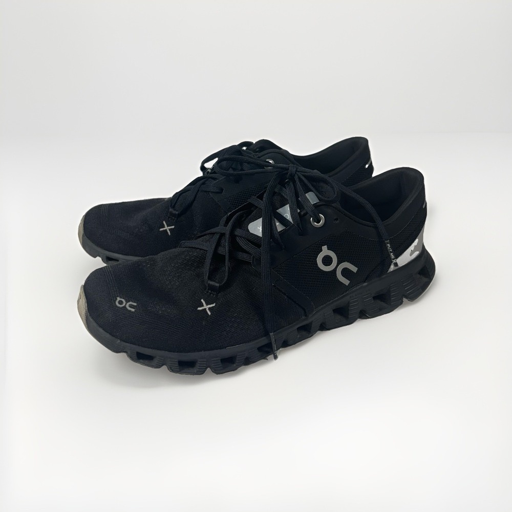 On Cloud X Womens Running Shoes Black Silver  60.98696 Size 8.5 US 40 EU